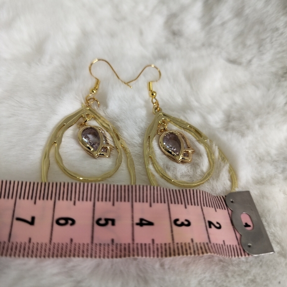 Gold Water Drop With. Clear Zirconia Tulip shape Pendant - Picture 4 of 7